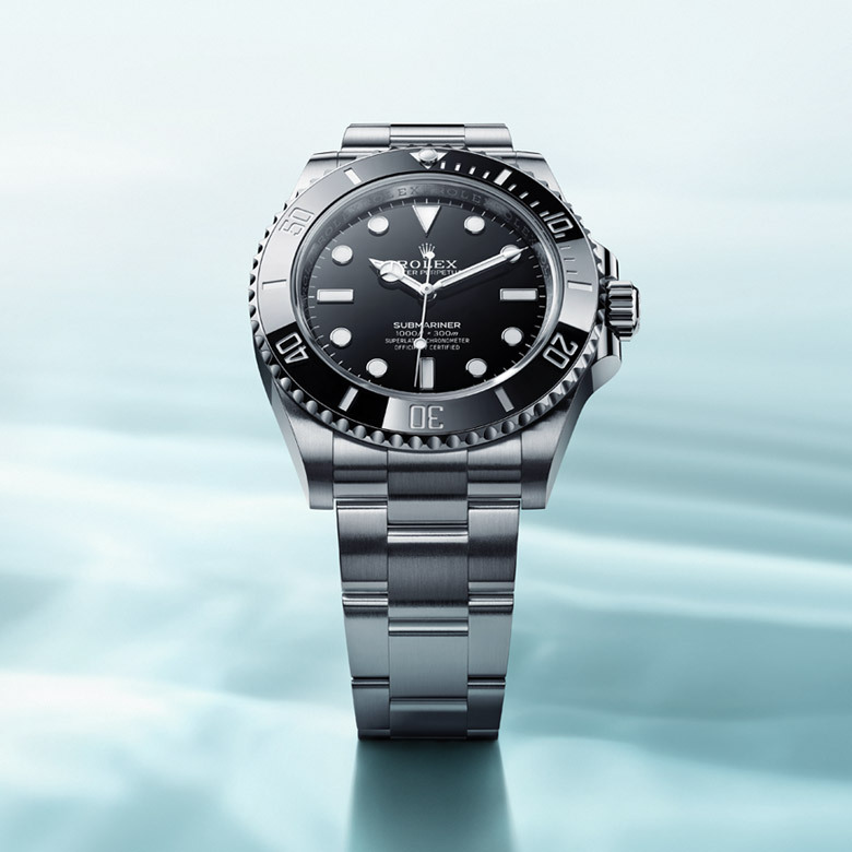 rolex Submariner in Oystersteel, M124060-0001 - Globaltimepieces
