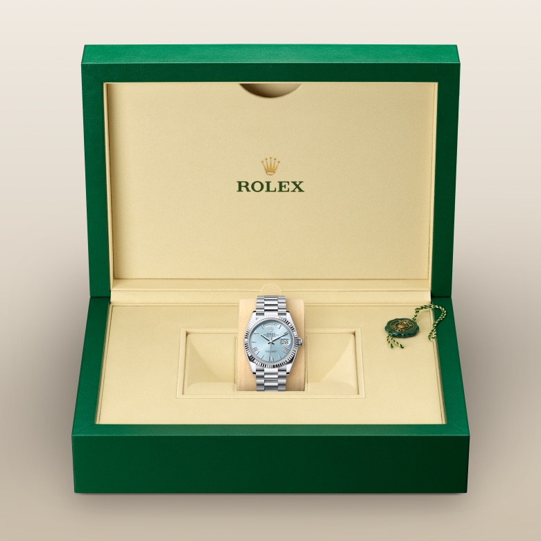 rolex Day-Date in Platinum, M128236-0018 - Globaltimepieces
